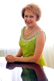 Преподаватель ЮЗГУ - Заслуженный артист Российской Федерации Стародубцева Ирина Филипповна